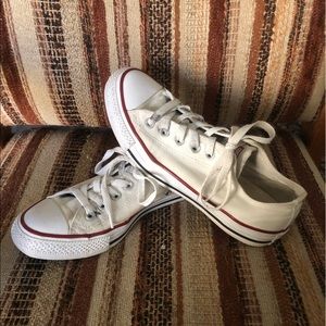 (SOLD) White Converse Chuck Taylors